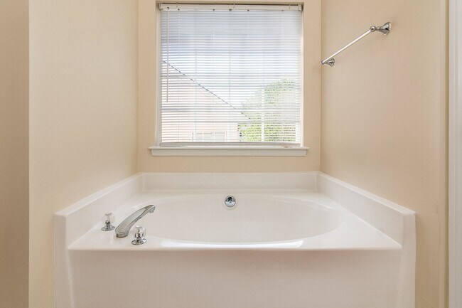 Building Photo - Morrison Plantation