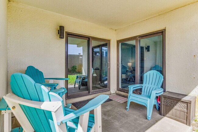 Building Photo - 770 Sundial Ct