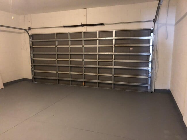 Primary Photo - Wonderful 3 bedroom Home