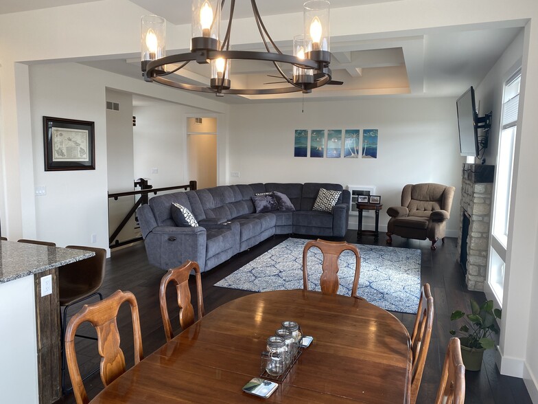 Building Photo - 2913 Latigo Trce