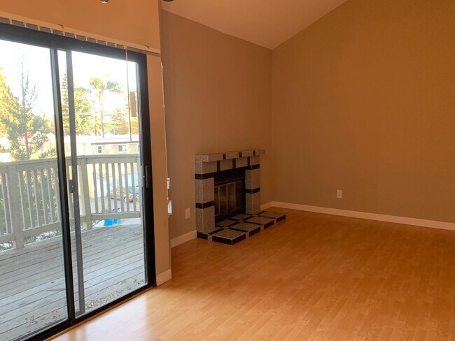 Building Photo - 3725 Terstena Pl