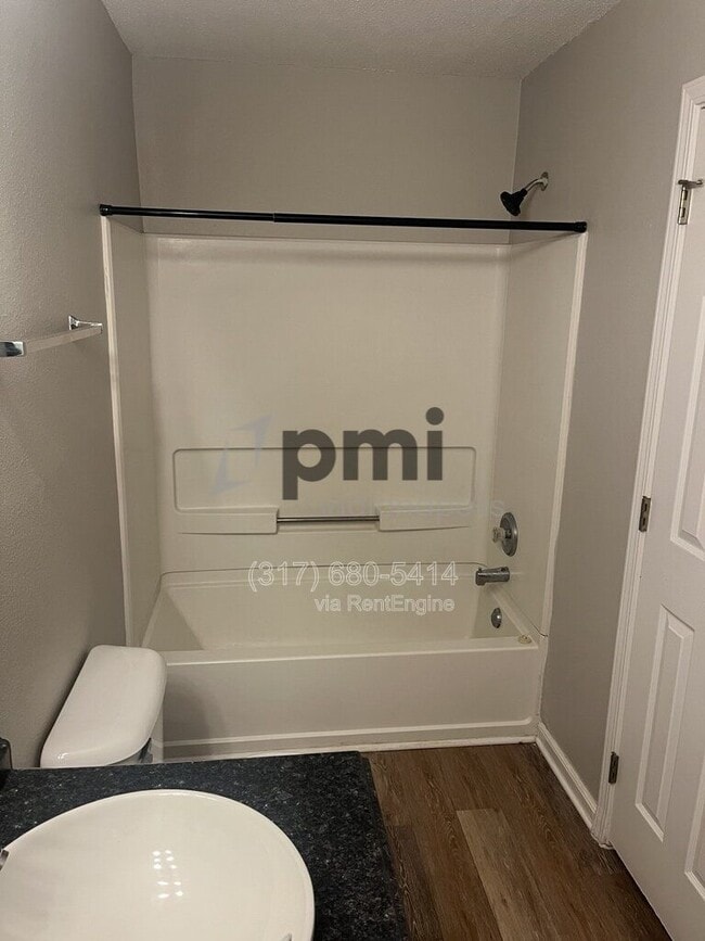 Building Photo - 346 Atherton Dr