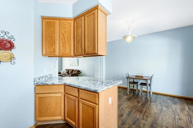 Building Photo - 10514 8th Ave N