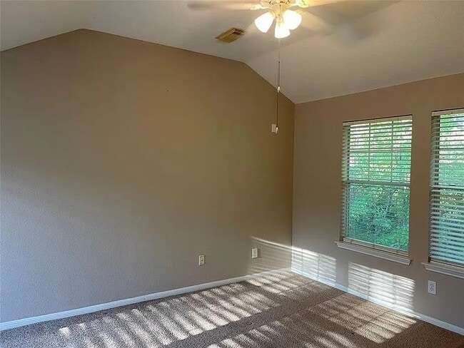 Building Photo - 63 Scarlet Woods Ct