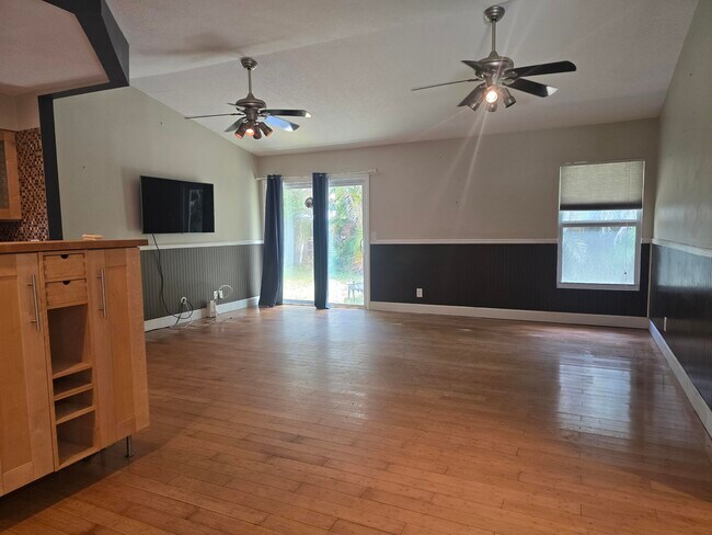 Building Photo - 18162 Jupiter Landing Dr