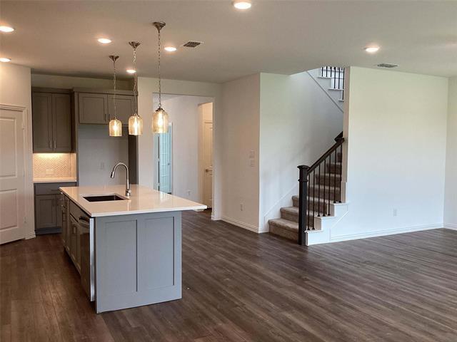 Building Photo - 2208 Wheatgrass Wy