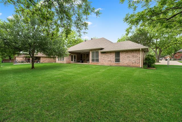 Building Photo - 8911 Hickory Hill Dr