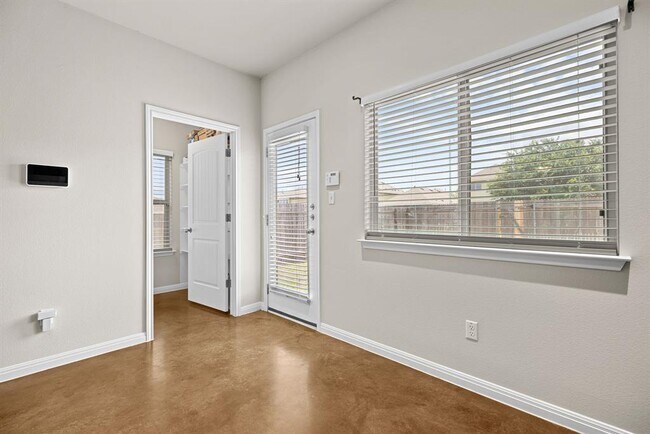 Building Photo - 4607 Graceful Ln