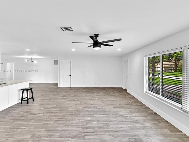 Building Photo - 11600 NW 26th St