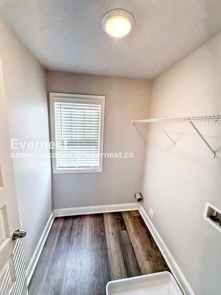 Building Photo - 75 Joshua Creek Rd