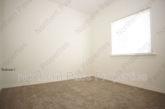Building Photo - 14380 Tobe Davis Dr