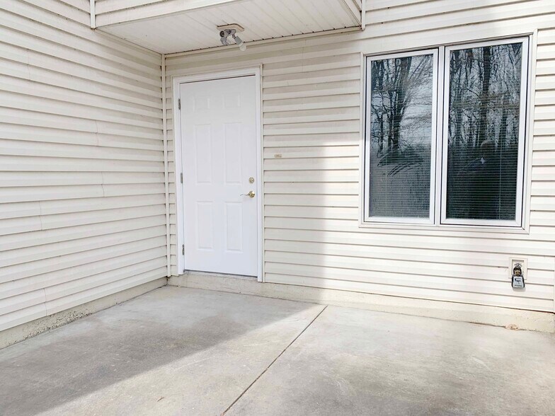 Private Patio - 8309 Old Seven Locks Rd