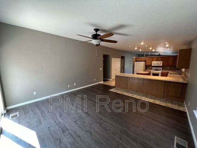 Building Photo - 17740 Wood Leaf Ct