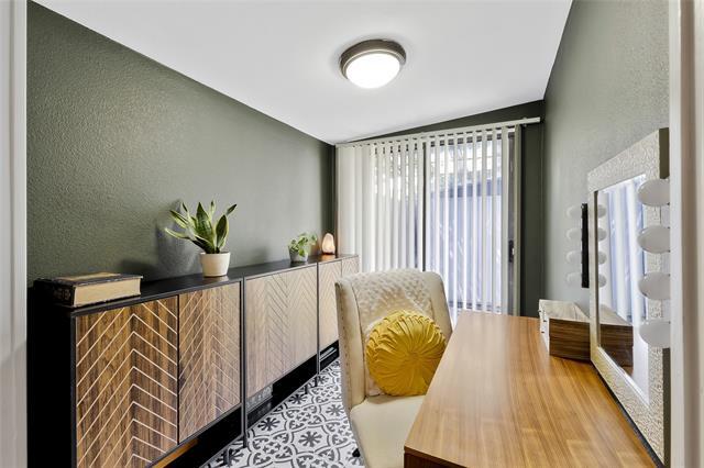 Building Photo - 2209 Walnut Grove Ln