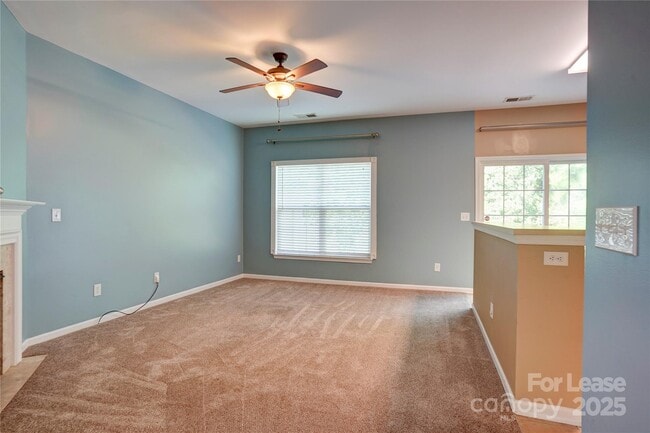 Building Photo - 12411 Stratfield Pl Cir
