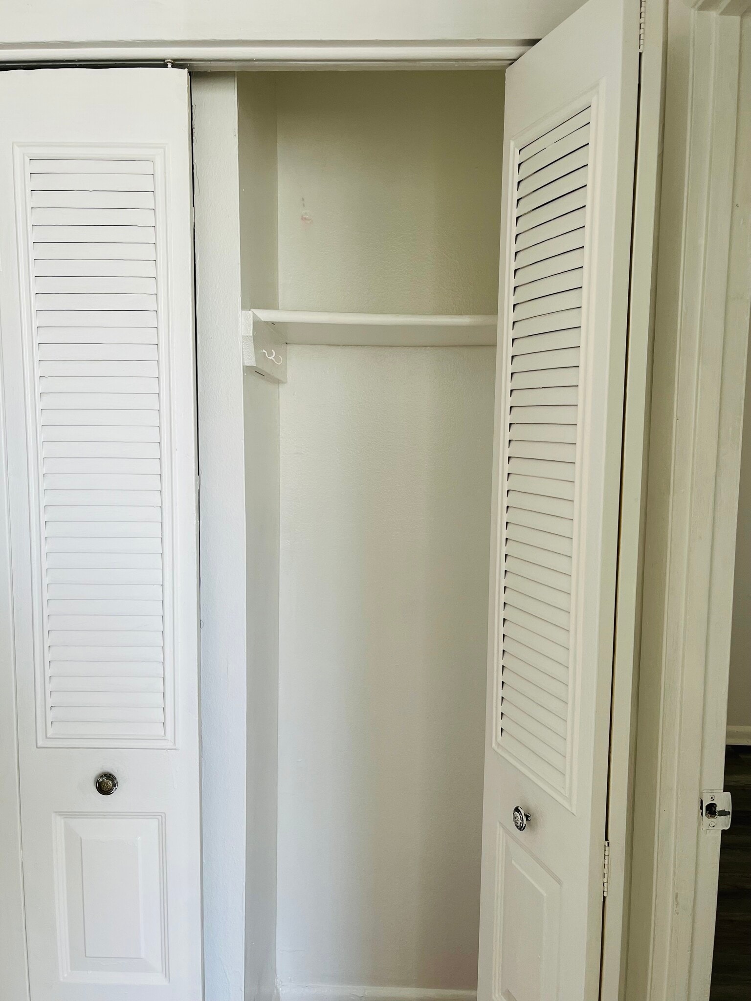 Building Photo - 492 NW 165th Street Rd