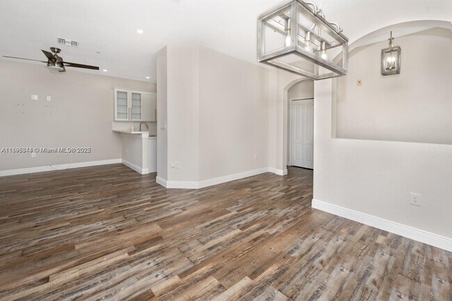 Building Photo - 4465 SW 160th Ave