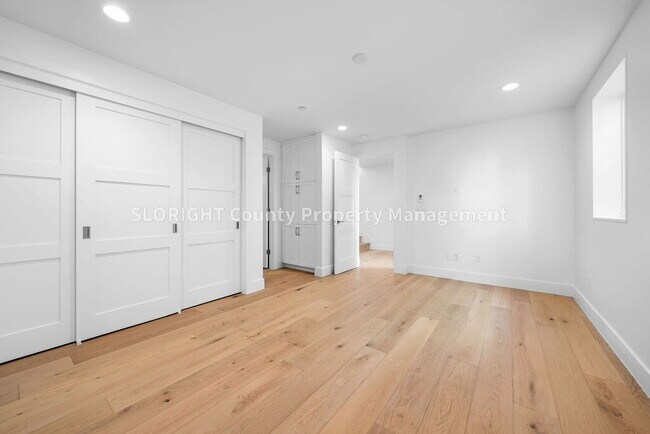 Building Photo - AVAILABLE JANUARY- Stunning Townhome in Avila Beach - 2 Bedroom / 2 Bathroom