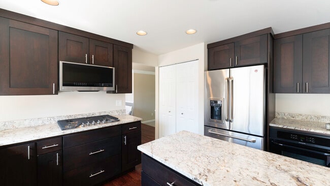 Building Photo - 18135 160th Ave SE