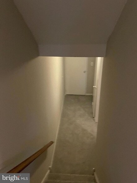 Building Photo - 202 Stony Way