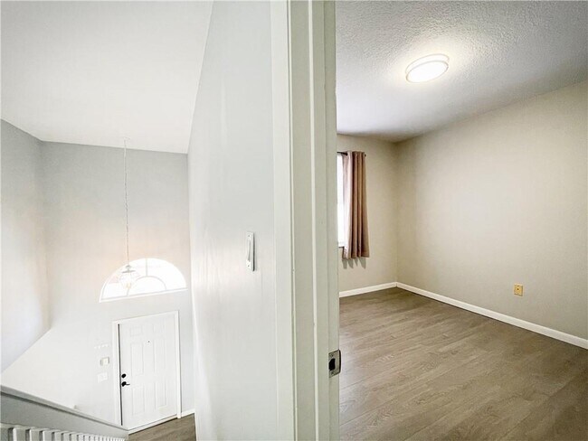 Building Photo - 777 NW 151st Ave