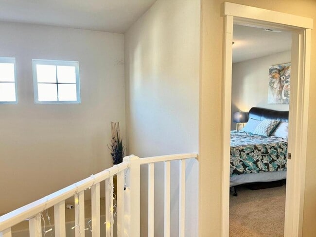 Building Photo - 15206 82nd Ave E