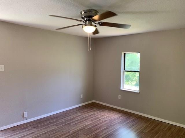 Building Photo - 719 E Chestnut St