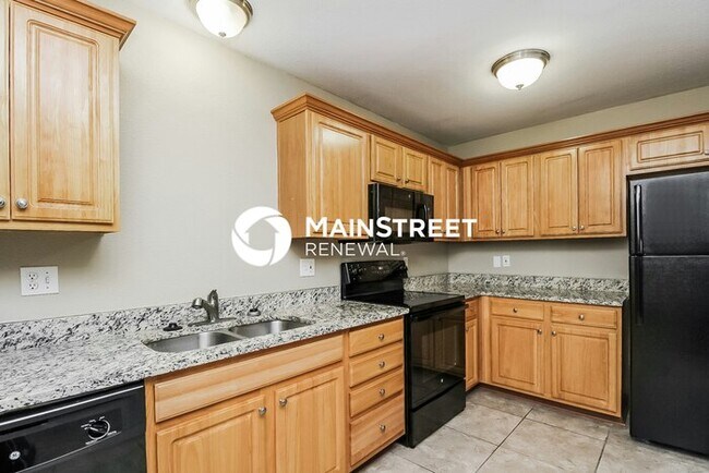 Building Photo - 3 Bedroom Pet-Friendly Home in Pleasant Hill, MO with Main Street Renewal