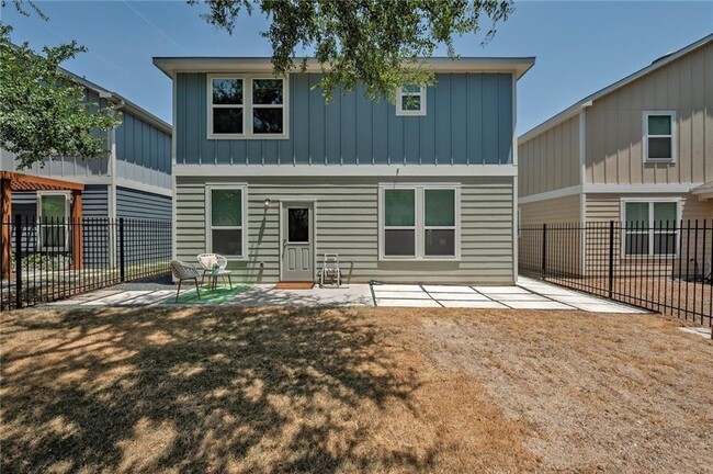 Building Photo - 10408 Abana Way