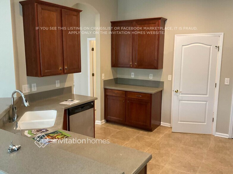 Building Photo - 11315 Claudine Ct