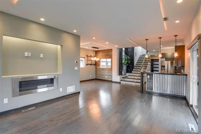 Building Photo - 2798 S Lincoln St