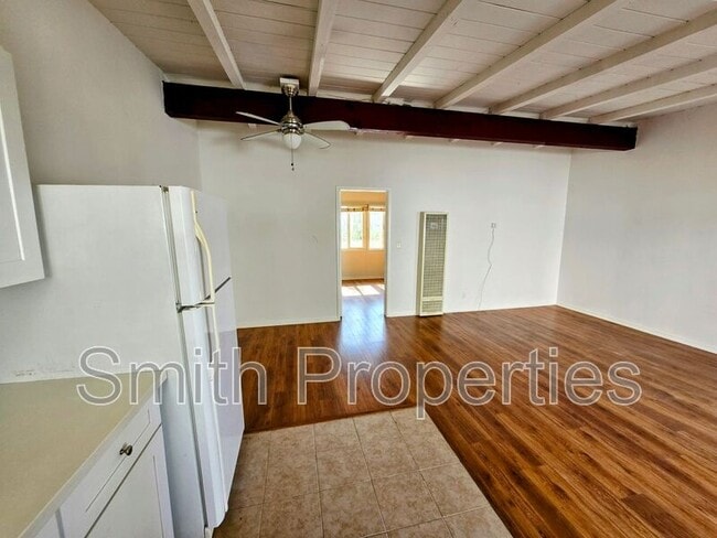 Building Photo - 1414 Manhattan Beach Blvd