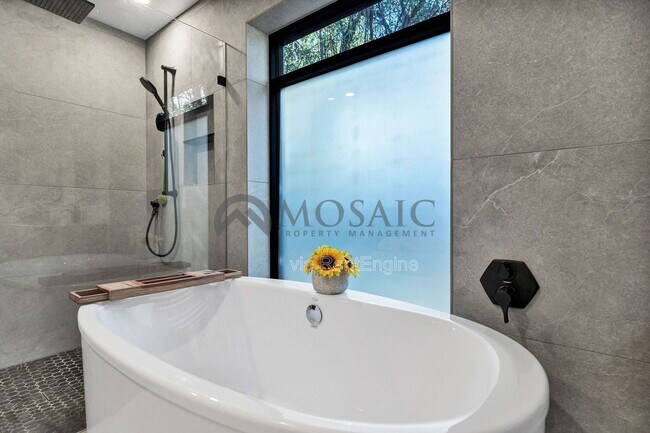 Building Photo - 8413 E Welsh Trail