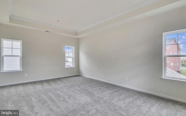 Building Photo - 1113 Saxton Dr