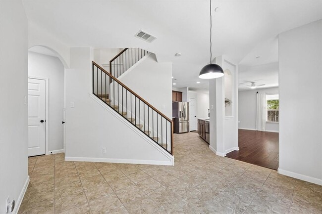 Building Photo - 3101 Davis Ln