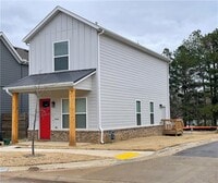 Building Photo - 1406 S Duncan Ave