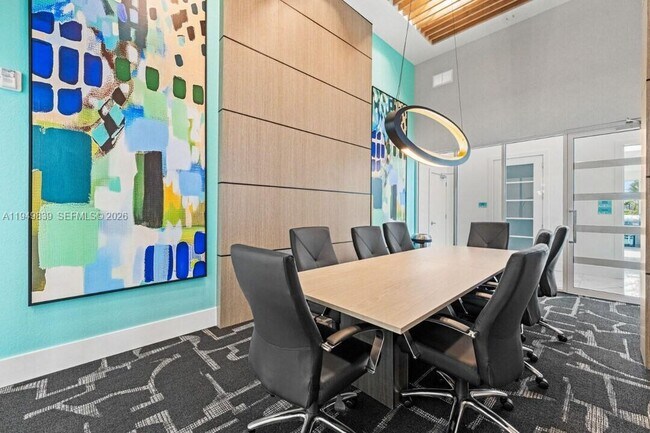 Building Photo - 3901 Coast View Pointe