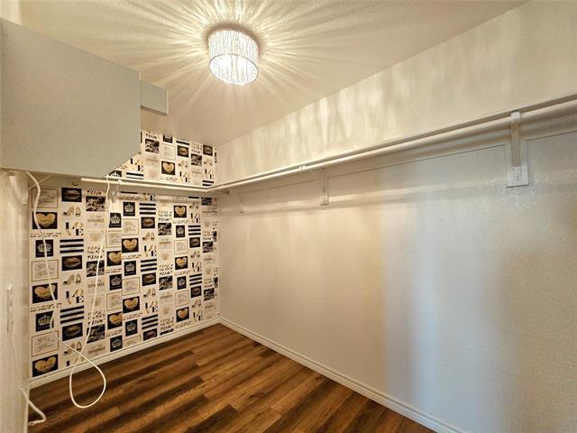 Building Photo - 14822 Magnolia Ln