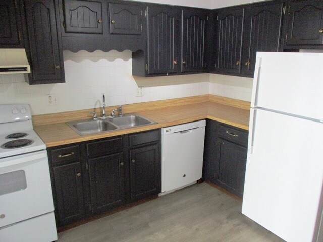 Building Photo - 1505 Northbrook Dr