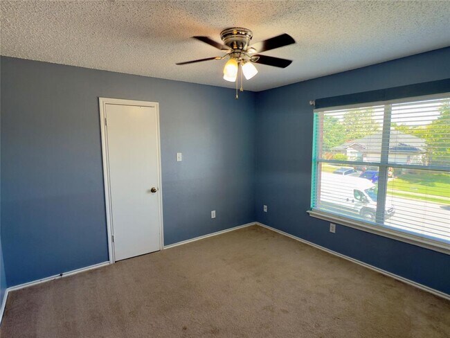 Building Photo - 3640 Bass Loop