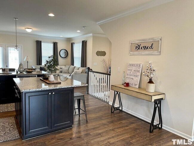 Building Photo - 1116 Finch Ct