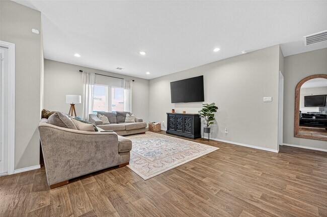 Building Photo - 14601 Blackbrush Mnr