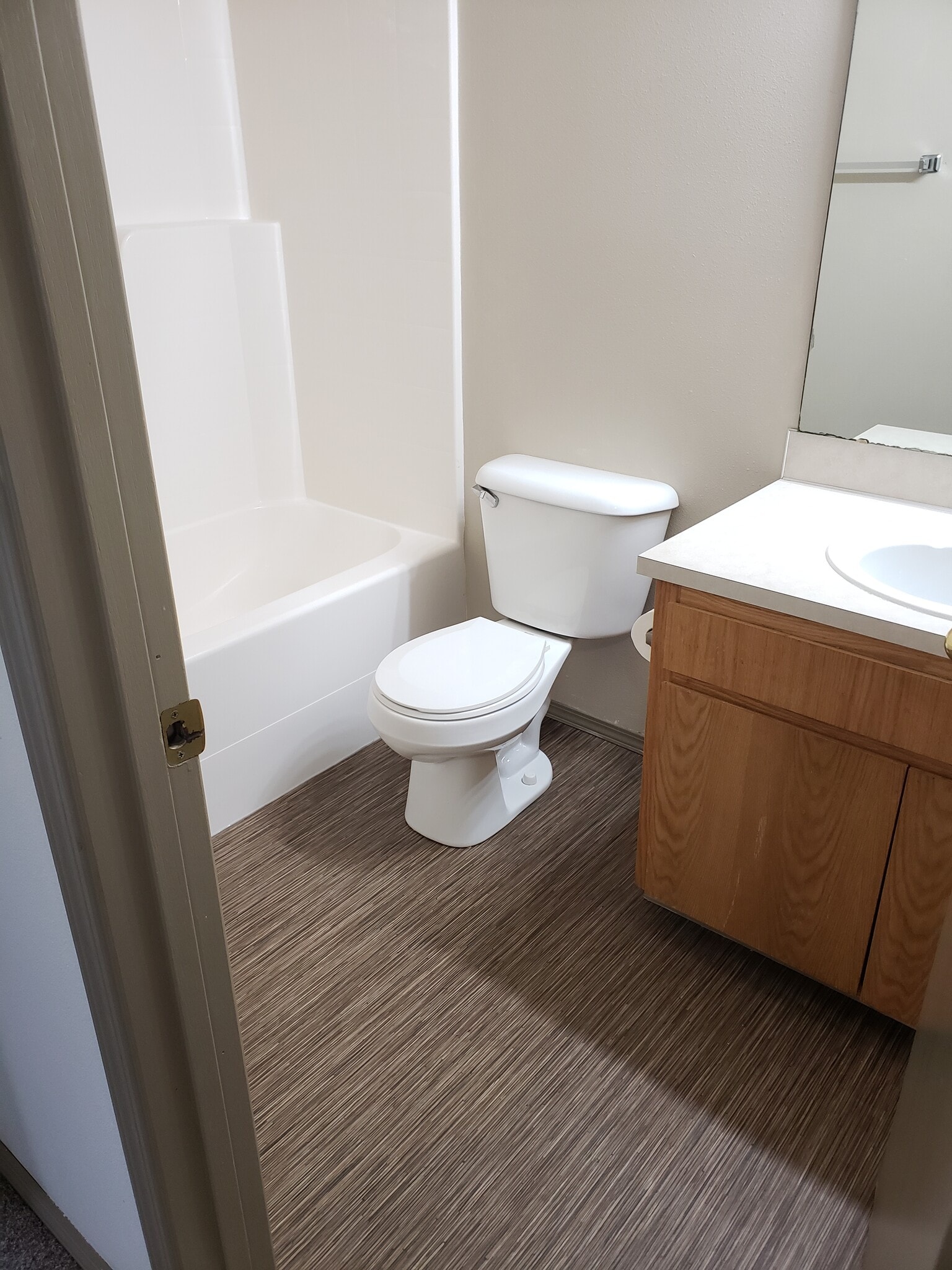 Updated main bathroom upstairs - 504 Alder Plz