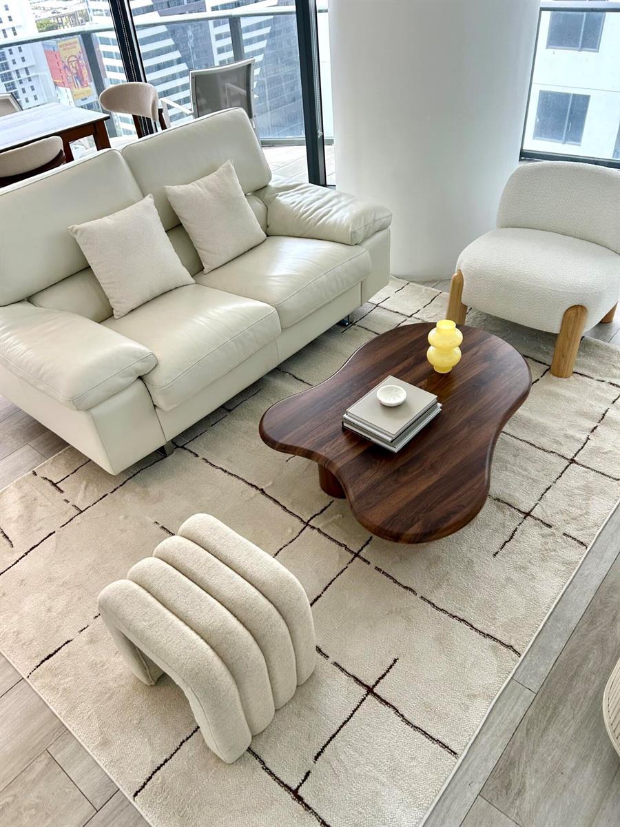 Building Photo - 55 SW 9th St