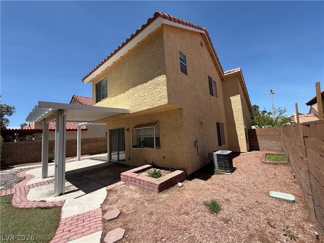 Building Photo - 9509 Swan Bay Dr