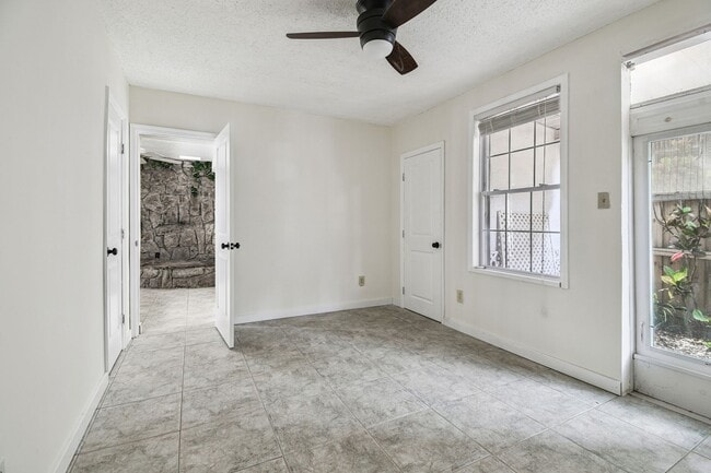 Building Photo - Beautiful Home on Davis Island