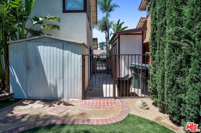 Building Photo - 7151 Bettola Pl