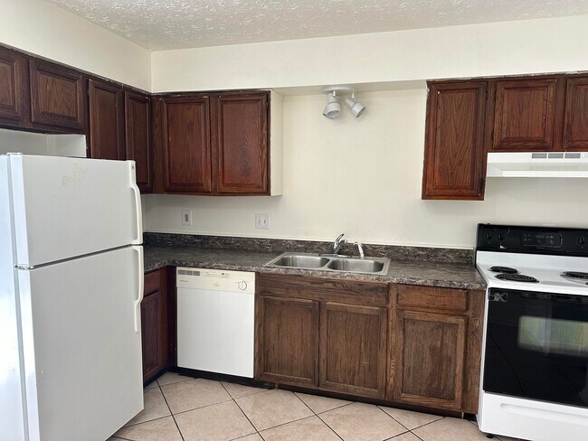 Building Photo - 2981 Winter Garden Dr