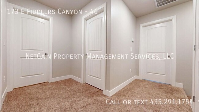 Building Photo - 173 E Fiddlers Canyon Rd