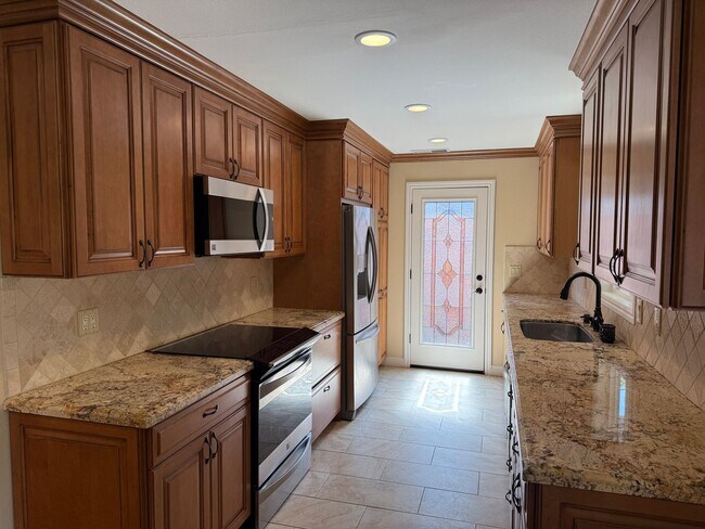 Building Photo - Remodeled Willow Glen Home